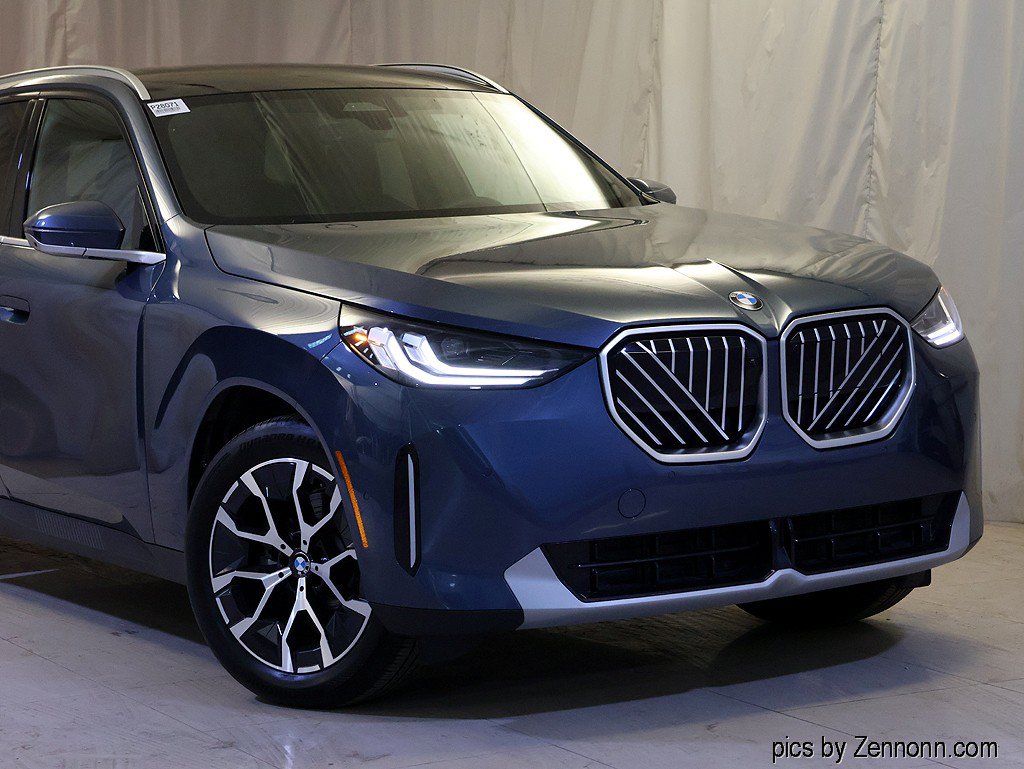 Certified 2026 BMW X3 xDrive30i AWD/4WD image 2