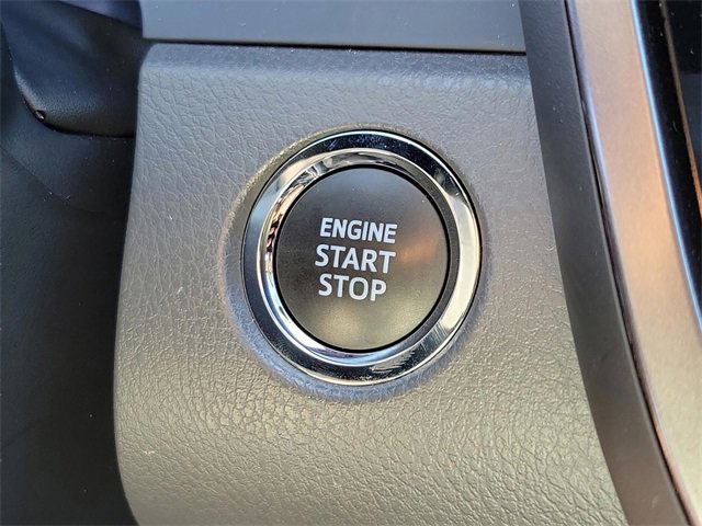 Used 2023 Toyota Camry XLE image 30