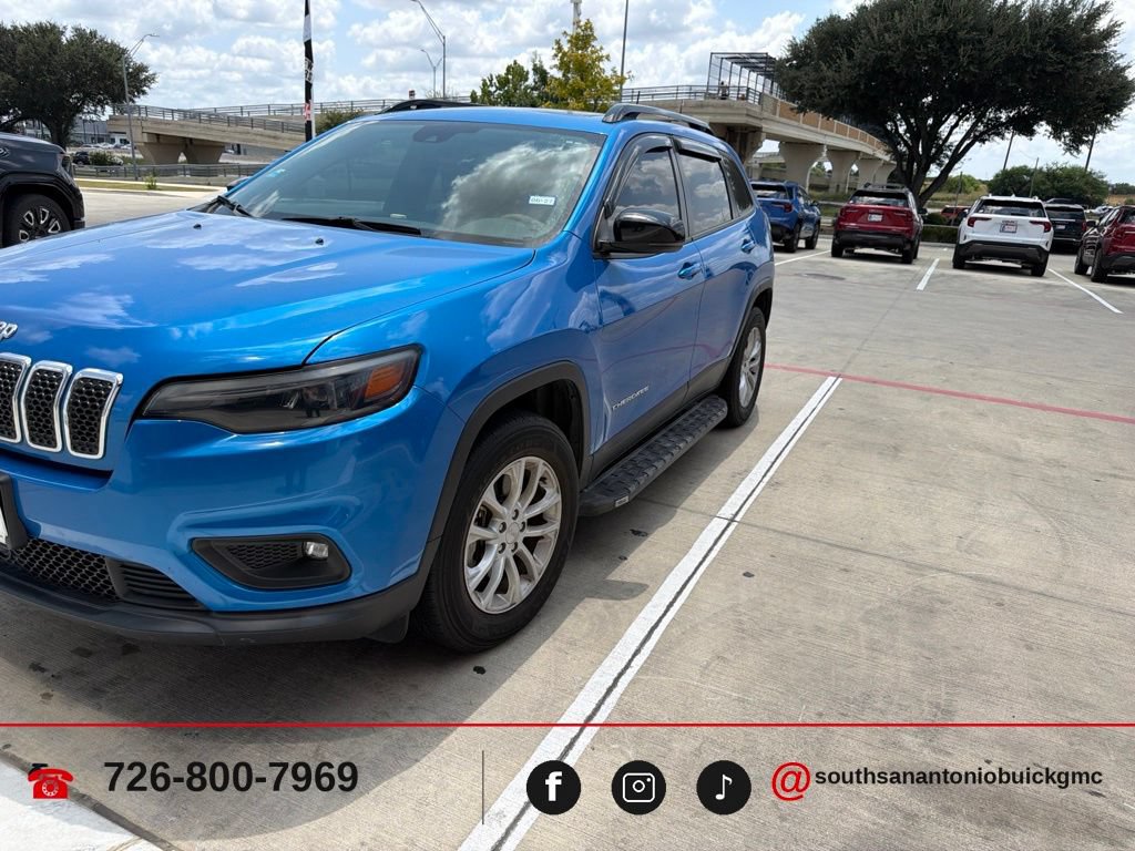 Used 2022 Jeep Cherokee Latitude Lux w/ Sun & Sound Group AWD/4WD image 1