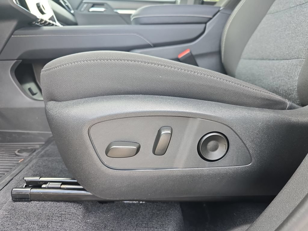 New 2026 GMC Acadia Elevation w/ LPO, Floor Liner Package FWD image 33
