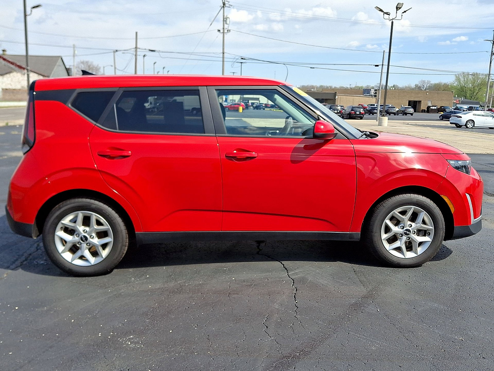 Used 2023 Kia Soul LX w/ LX Technology Package FWD image 25