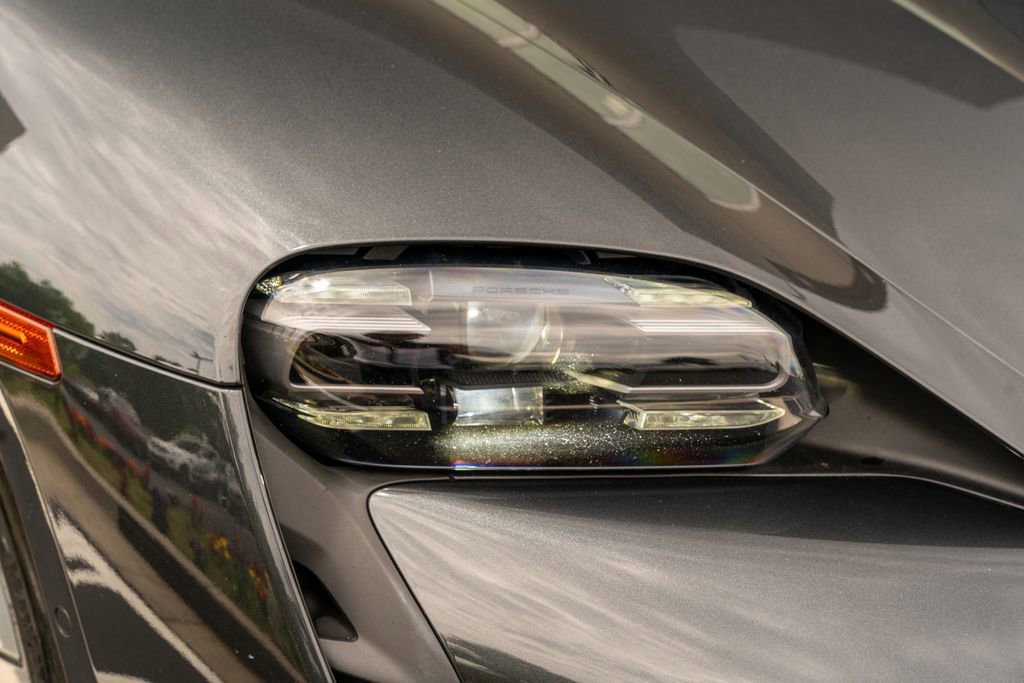 Used 2023 Porsche Taycan w/ Premium Package RWD image 9