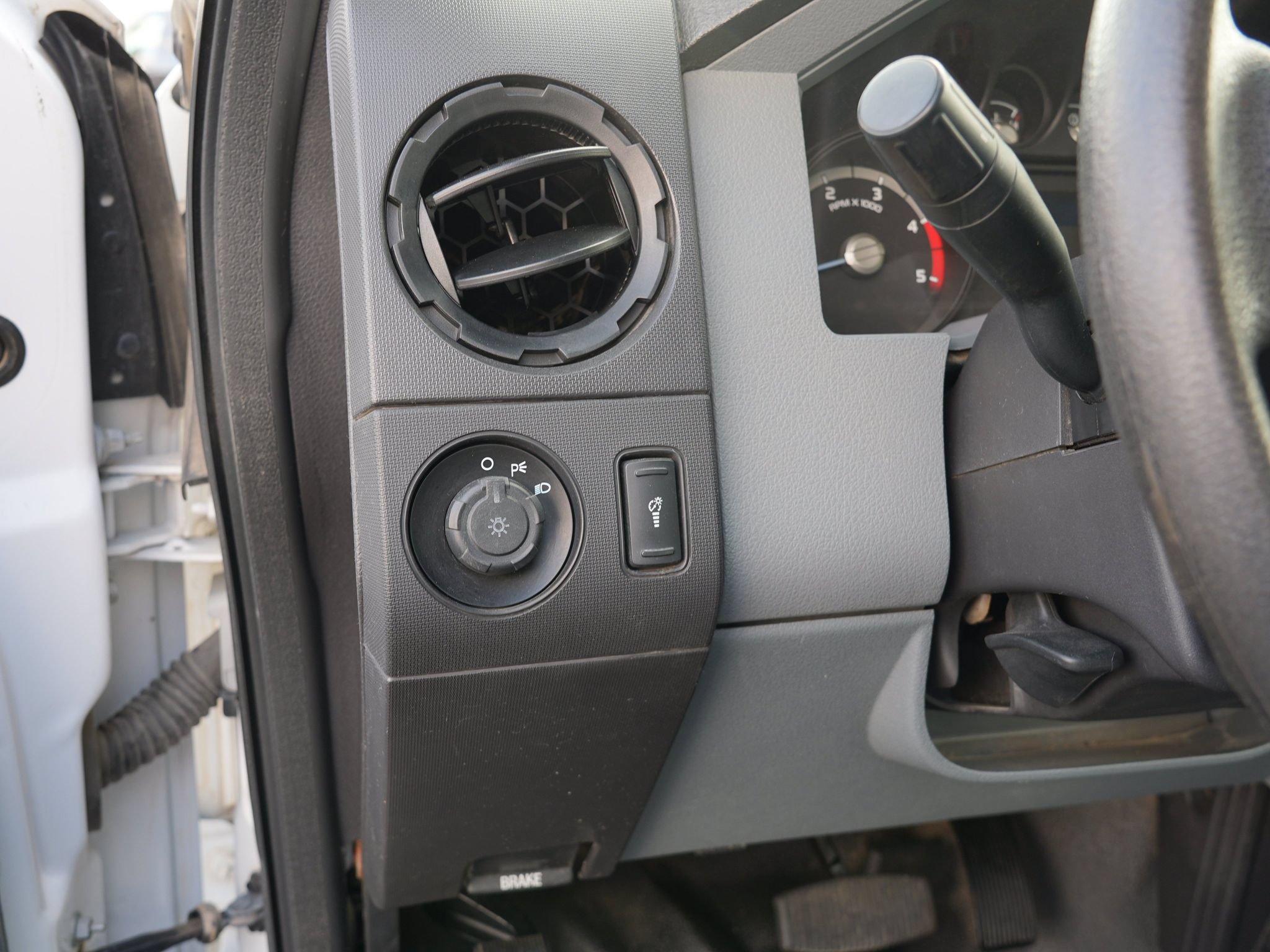 Used 2015 Ford F250 XL w/ Power Equipment Group AWD/4WD image 19