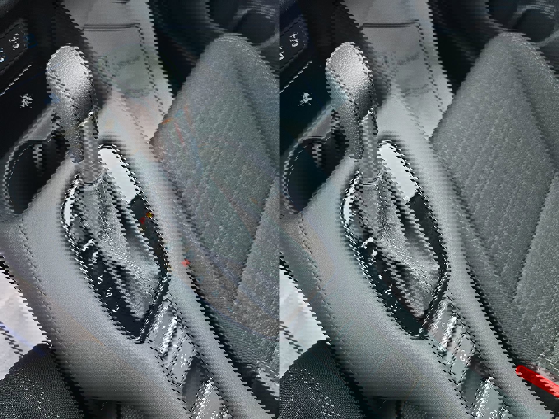 Certified 2026 Honda HR-V LX image 14