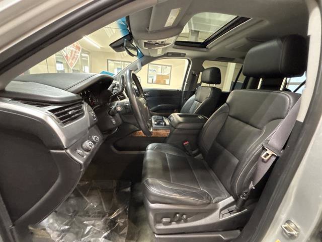 Used 2015 Chevrolet Suburban LTZ image 18
