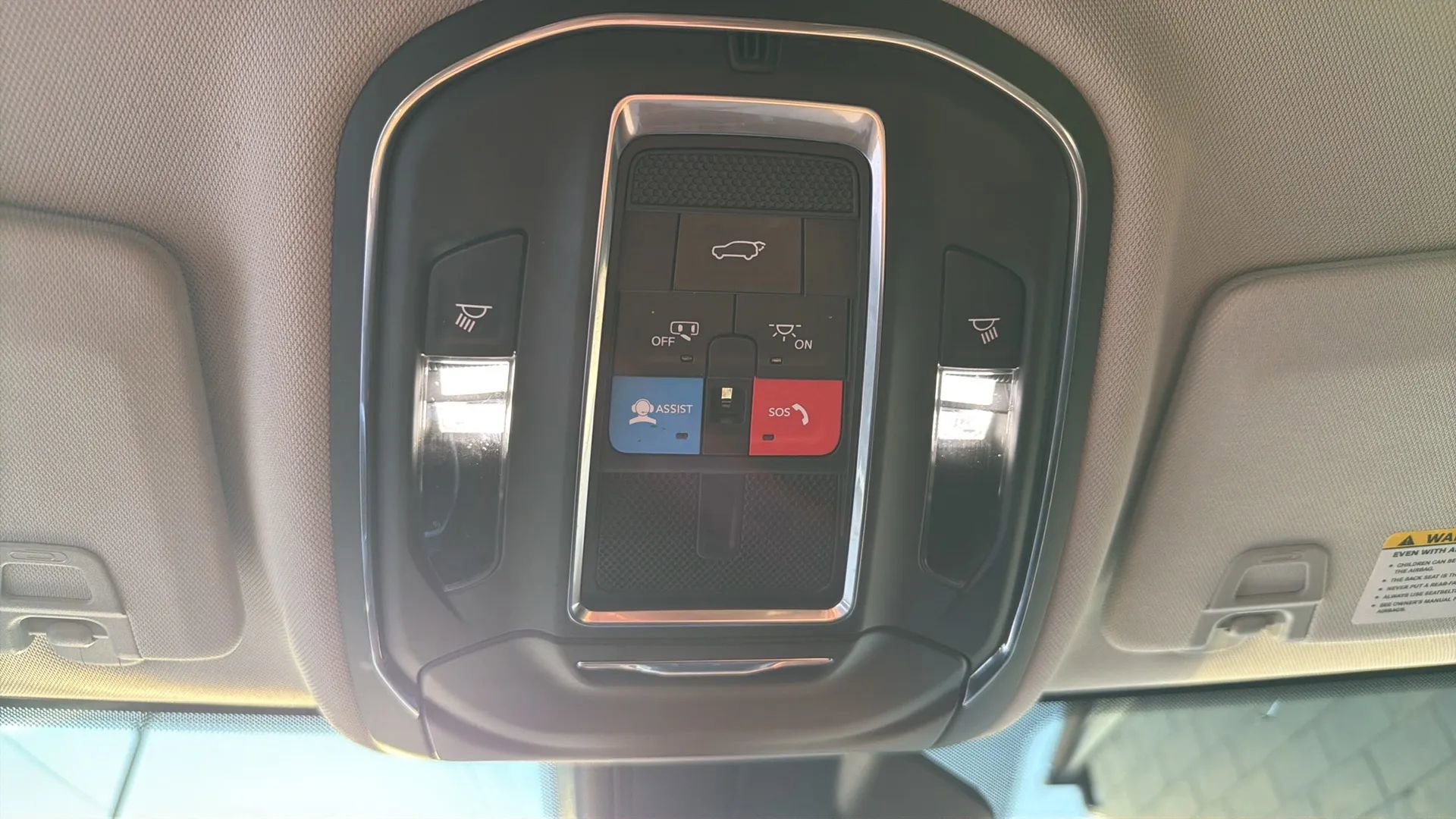 Used 2023 Jeep Grand Cherokee L Limited image 29