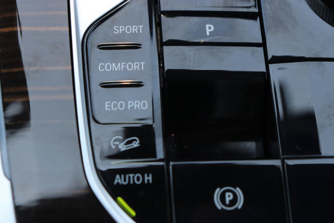 Used 2026 BMW X5 xDrive40i AWD/4WD image 46