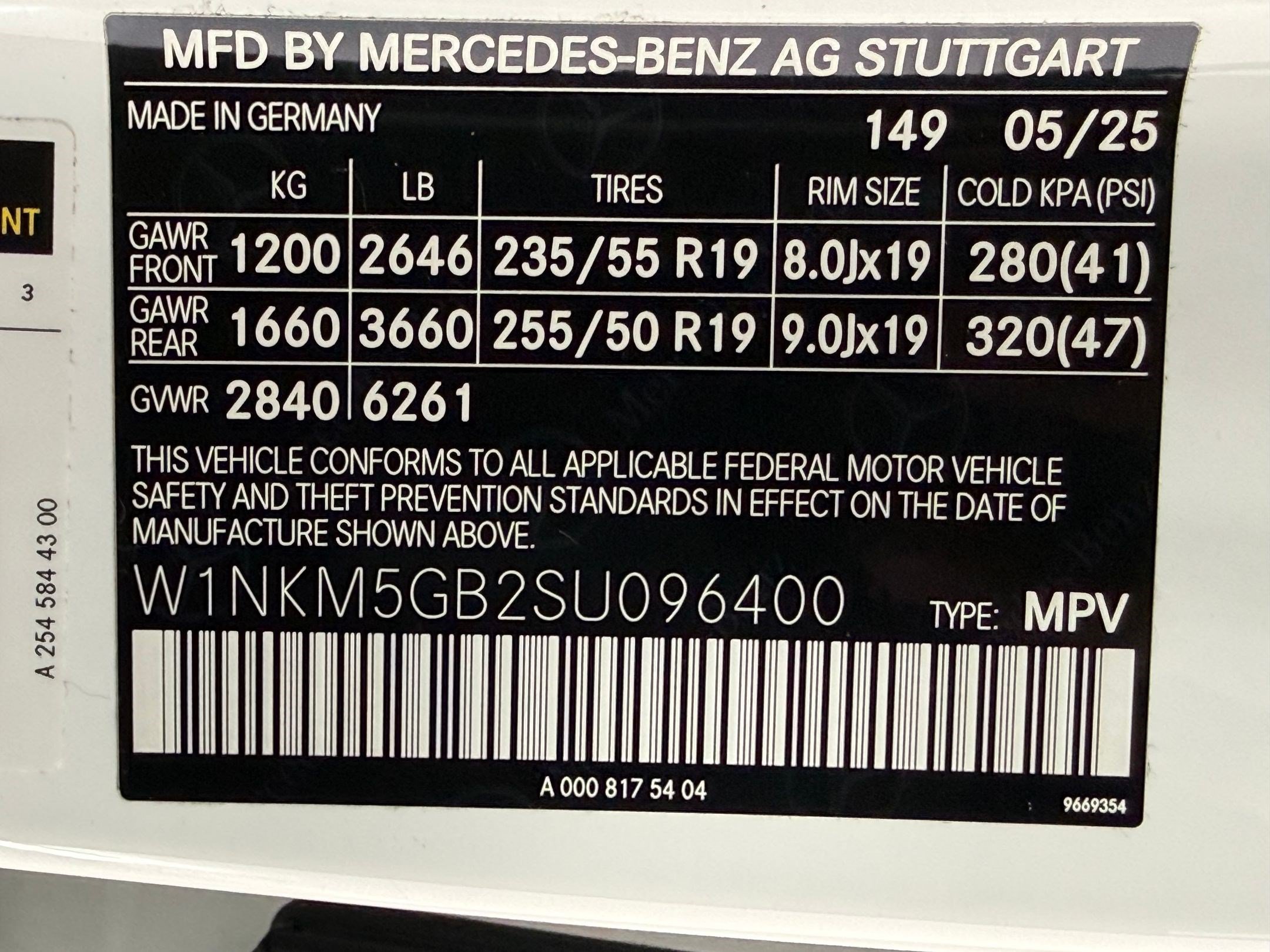 Certified 2025 Mercedes-Benz GLC 350e 4MATIC image 23