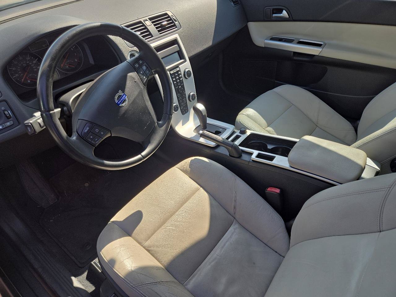 Used 2013 Volvo C30 T5 FWD image 6