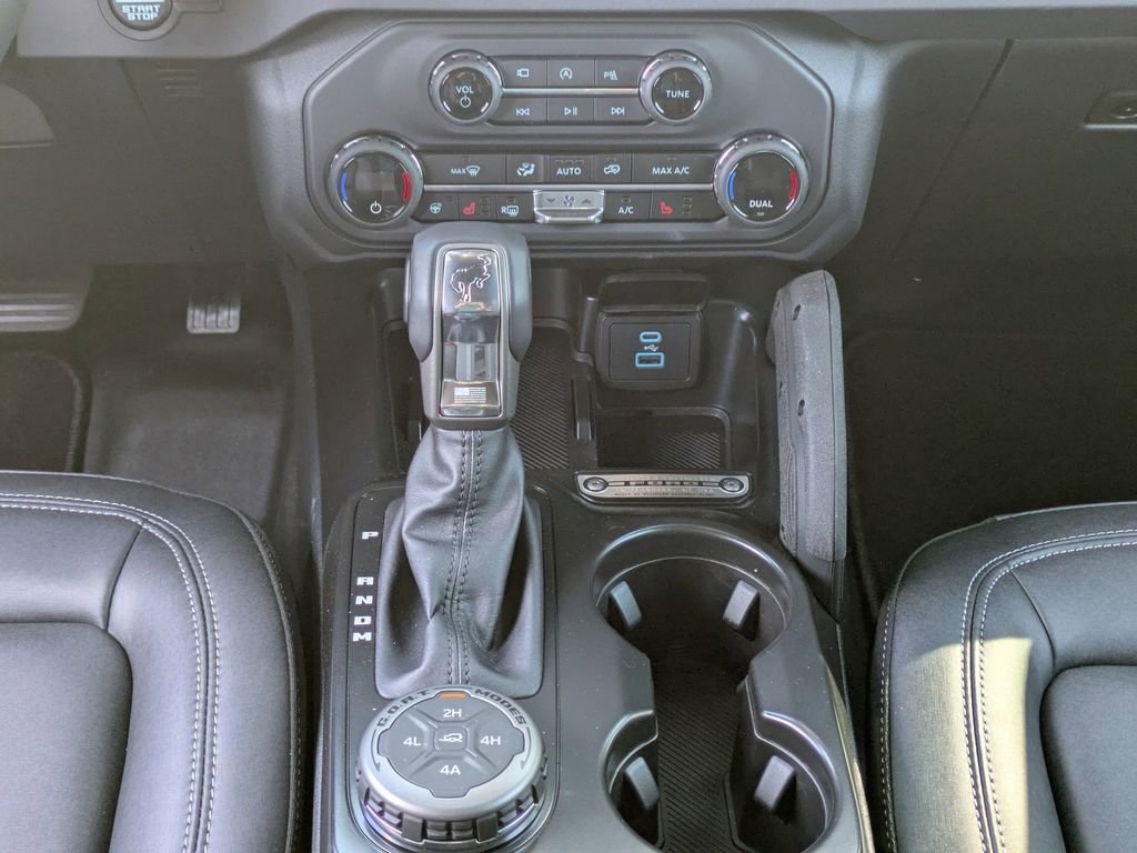 New 2025 Ford Bronco Badlands image 22