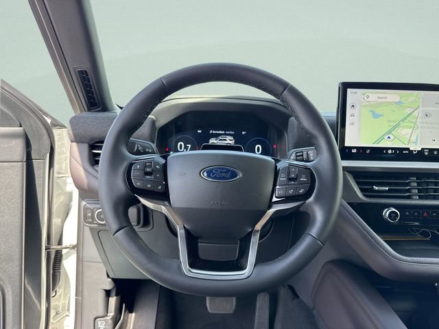 New 2026 Ford Explorer Platinum image 40