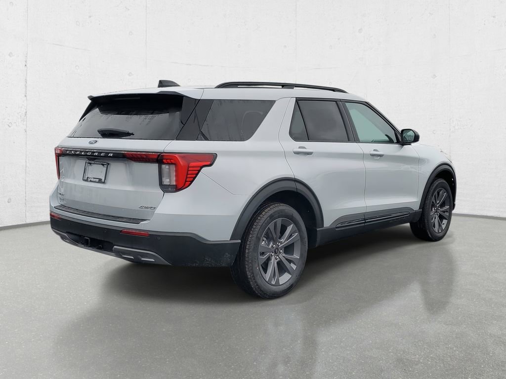 New 2026 Ford Explorer Active w/ Active Comfort Package image 7