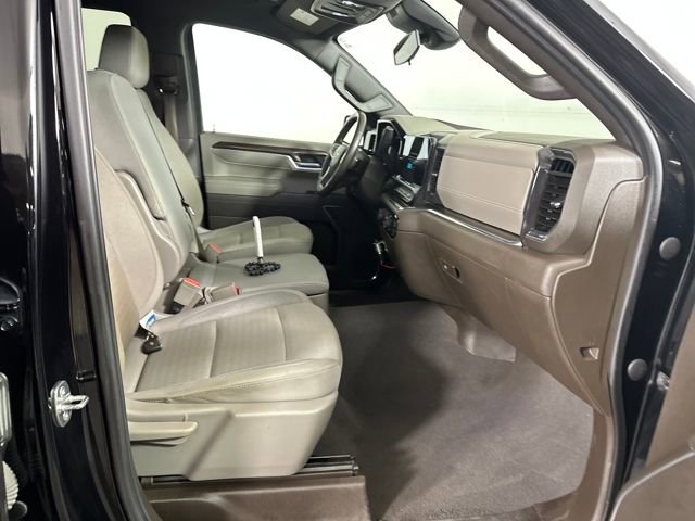 Used 2023 Chevrolet Silverado 1500 LT image 28