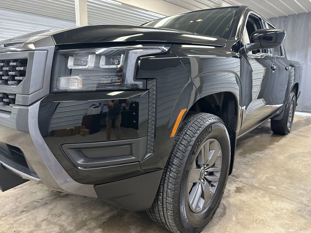 Used 2026 Nissan Frontier SV w/ Tow Package image 32