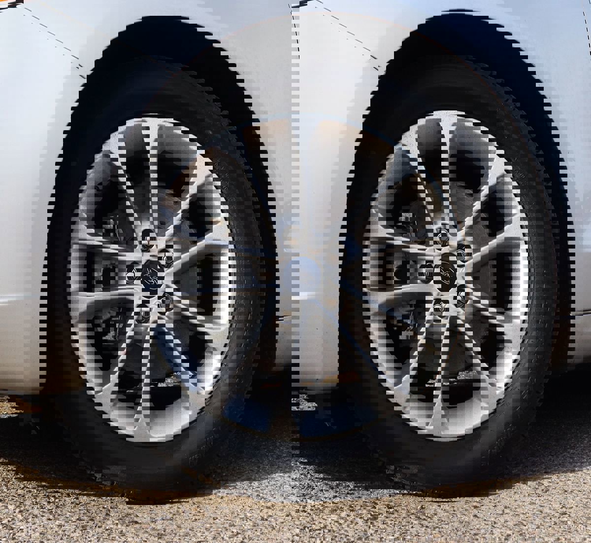 Used 2019 Ford Fusion SE image 5