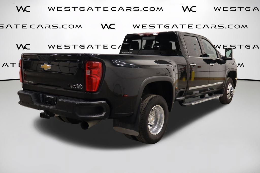 Used 2024 Chevrolet Silverado 3500 High Country w/ High Country Premium Package AWD/4WD image 43