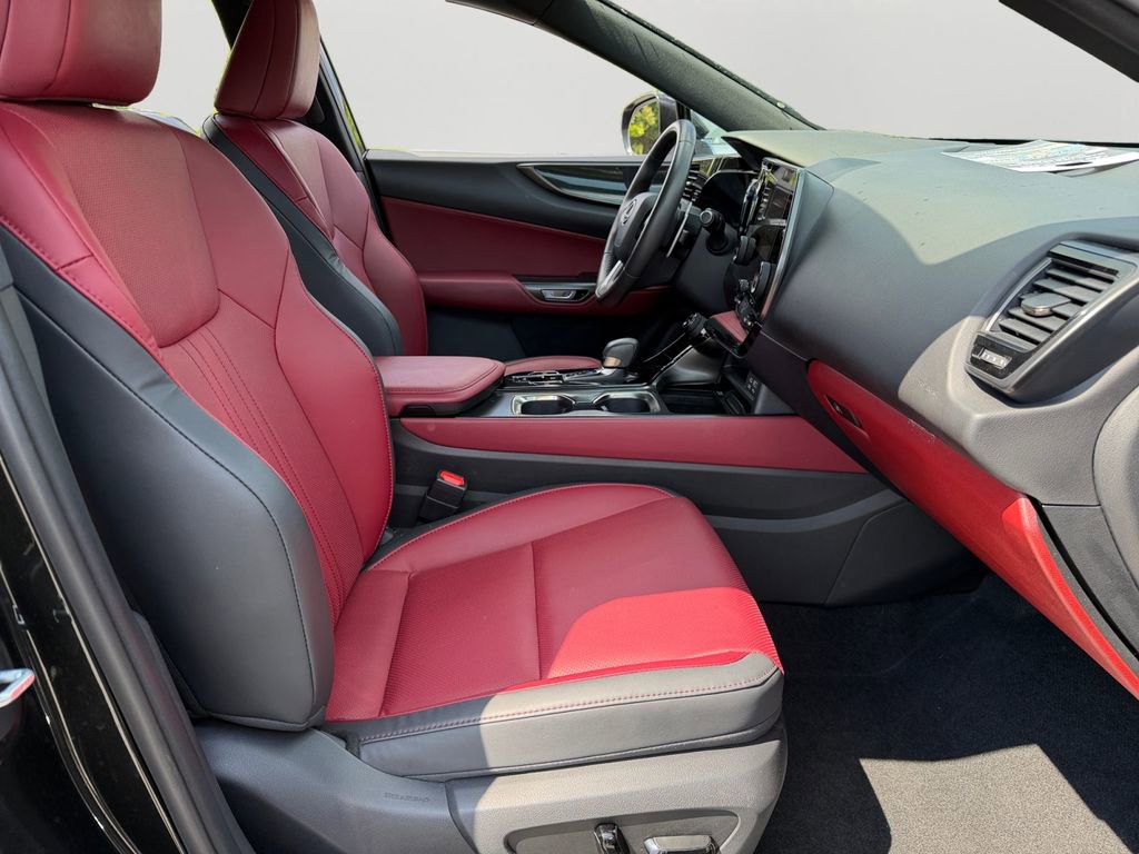 Certified 2024 Lexus NX 250 FWD w/ Towing Package (2000 Lbs) image 8