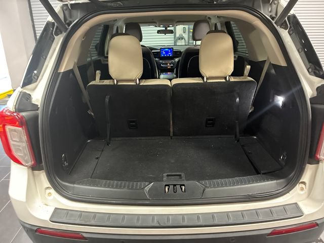 Used 2020 Ford Explorer XLT RWD image 23