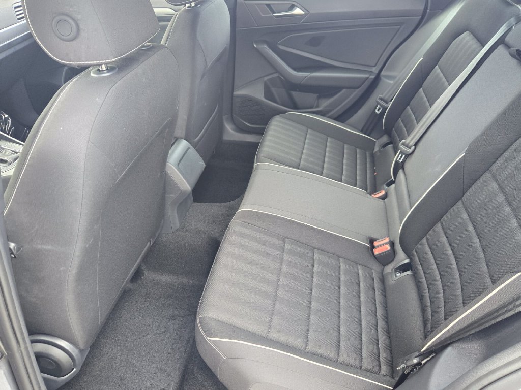Certified 2024 Volkswagen Jetta Sport FWD image 12