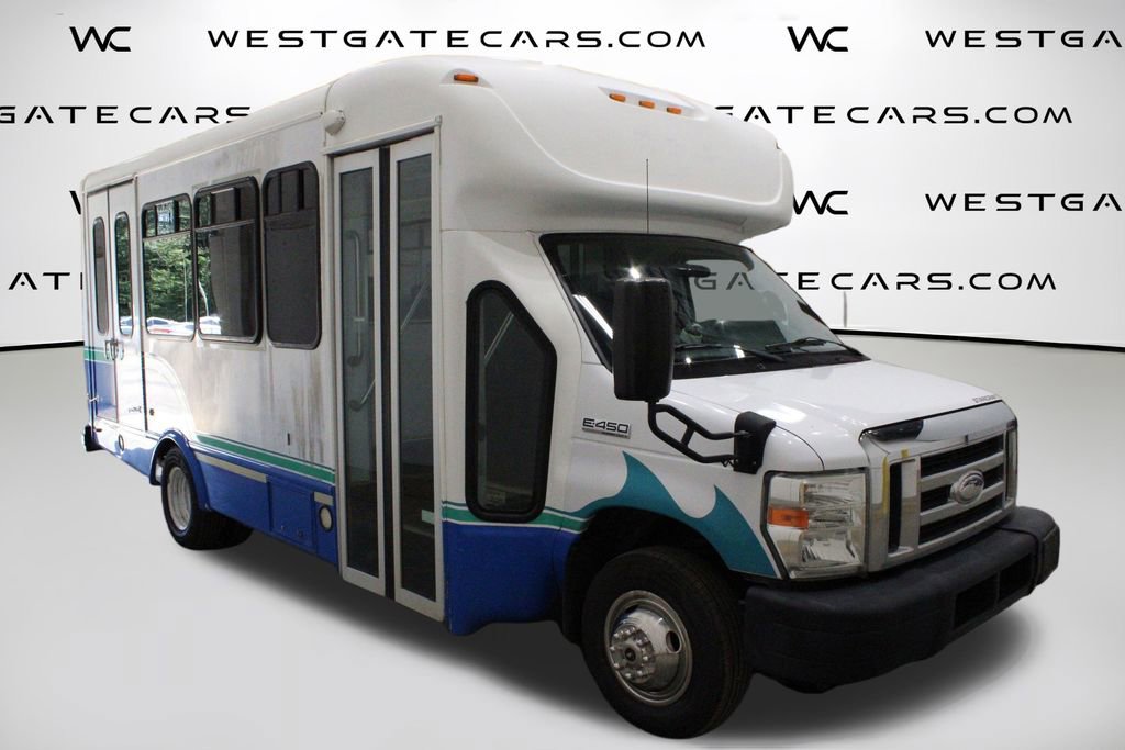 Used 2015 Ford E-450 and Econoline 450 Super Duty w/ Shuttle Bus Prep Package video 2