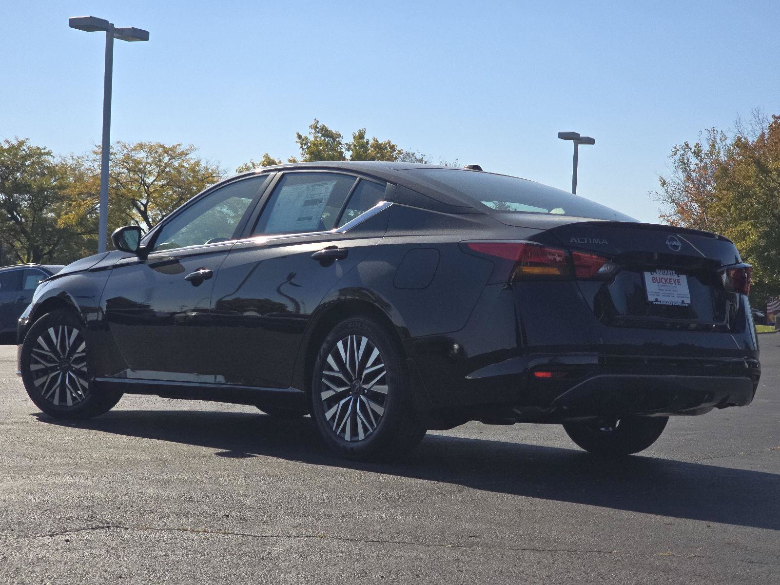 New 2026 Nissan Altima 2.5 SV FWD image 9
