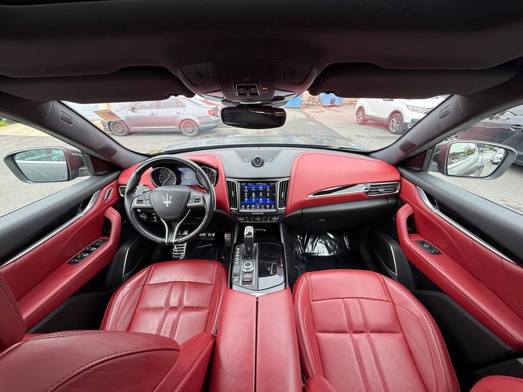 Used 2019 Maserati Levante S GranSport AWD/4WD image 25
