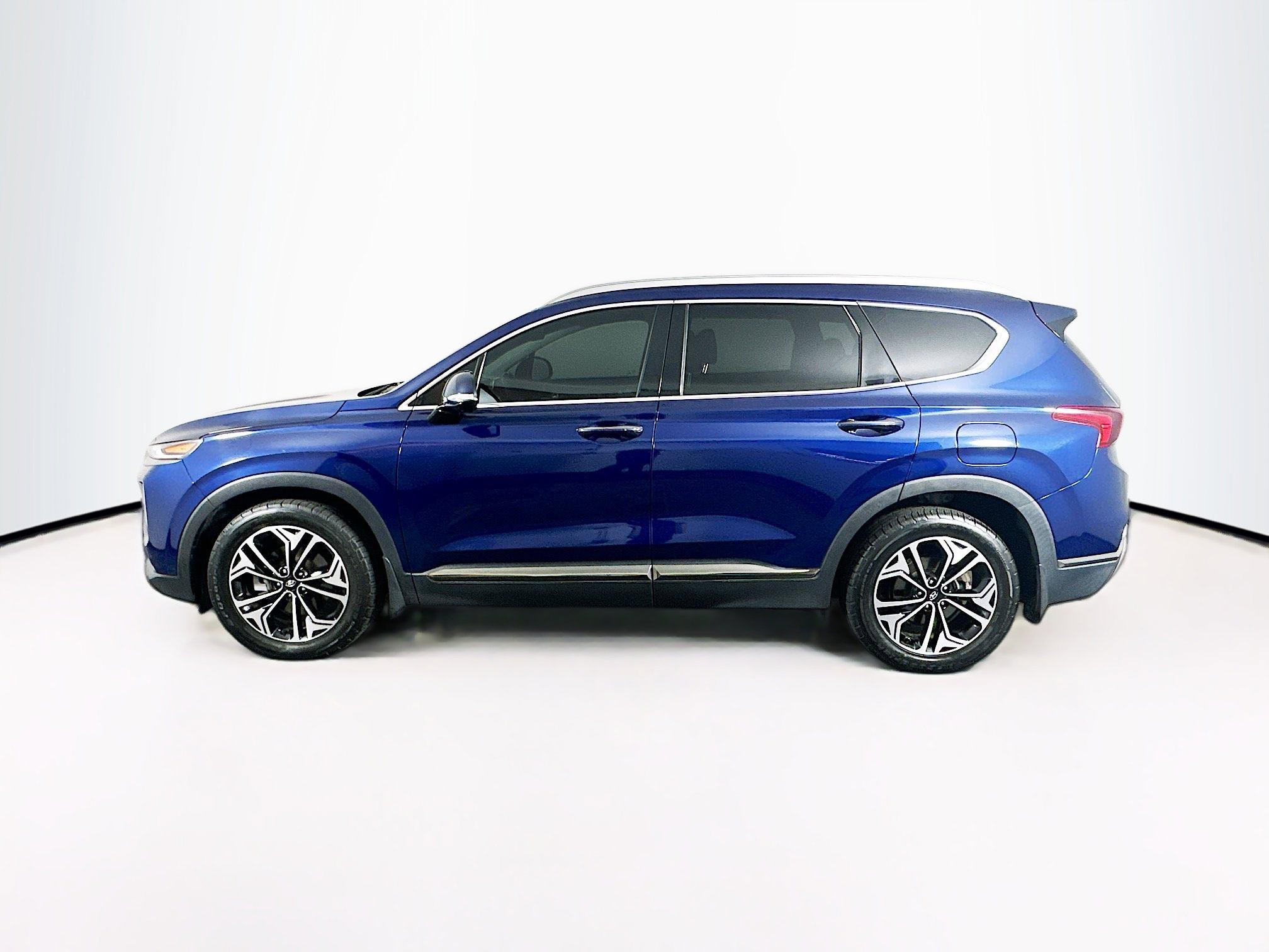 Used 2020 Hyundai Santa Fe Limited FWD image 4