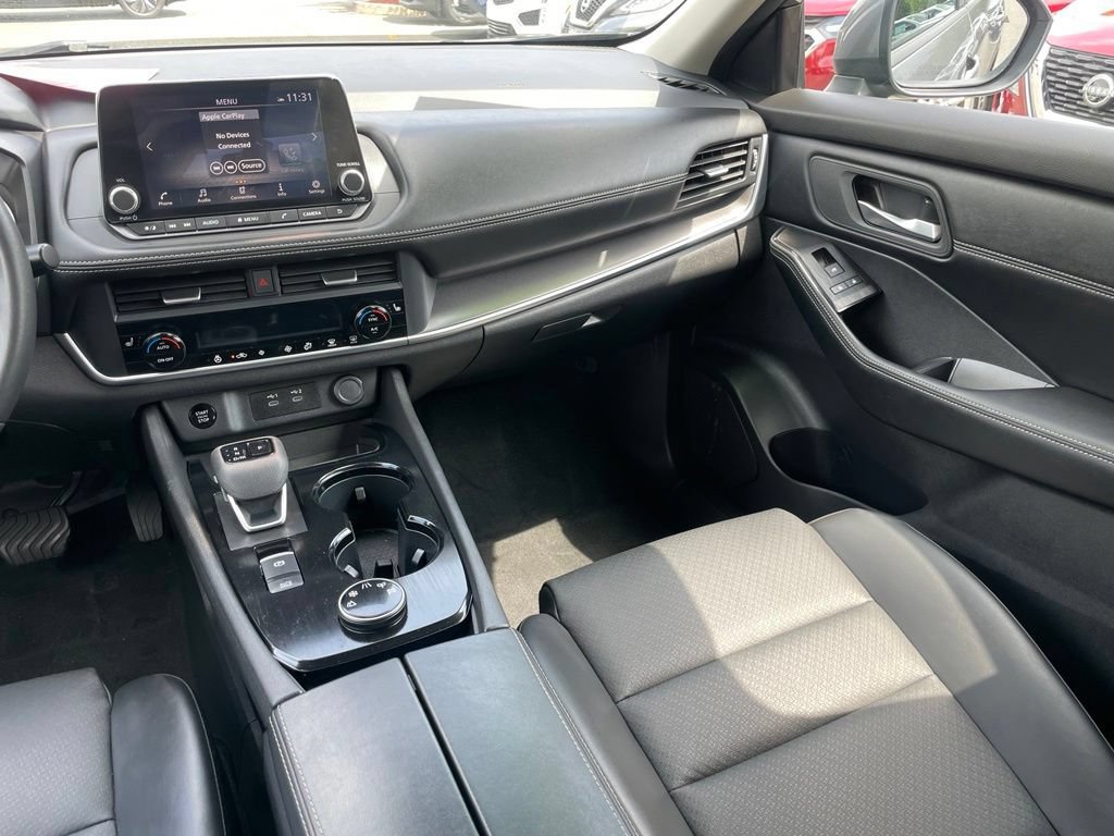Certified 2024 Nissan Rogue SV w/ SV Premium Package AWD/4WD image 8