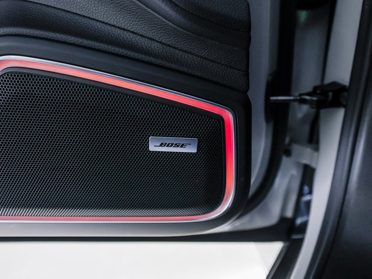Certified 2023 Porsche Panamera Platinum Edition image 22