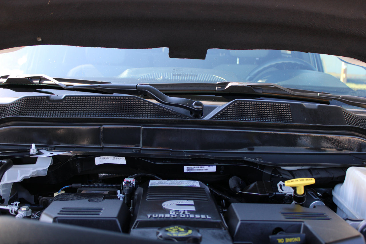 Used 2024 RAM 4500 SLT w/ Quick Order Package 2YG SLT image 13