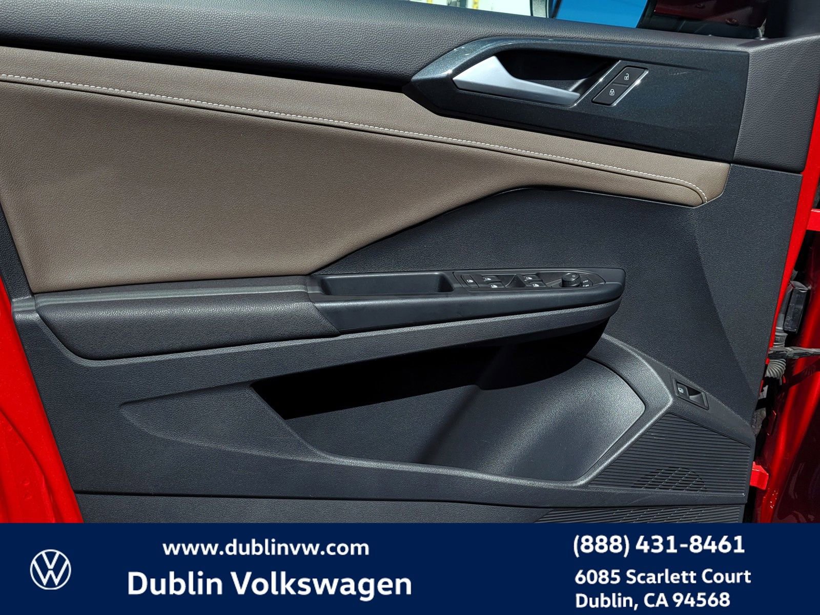 Used 2022 Volkswagen Taos SEL image 10