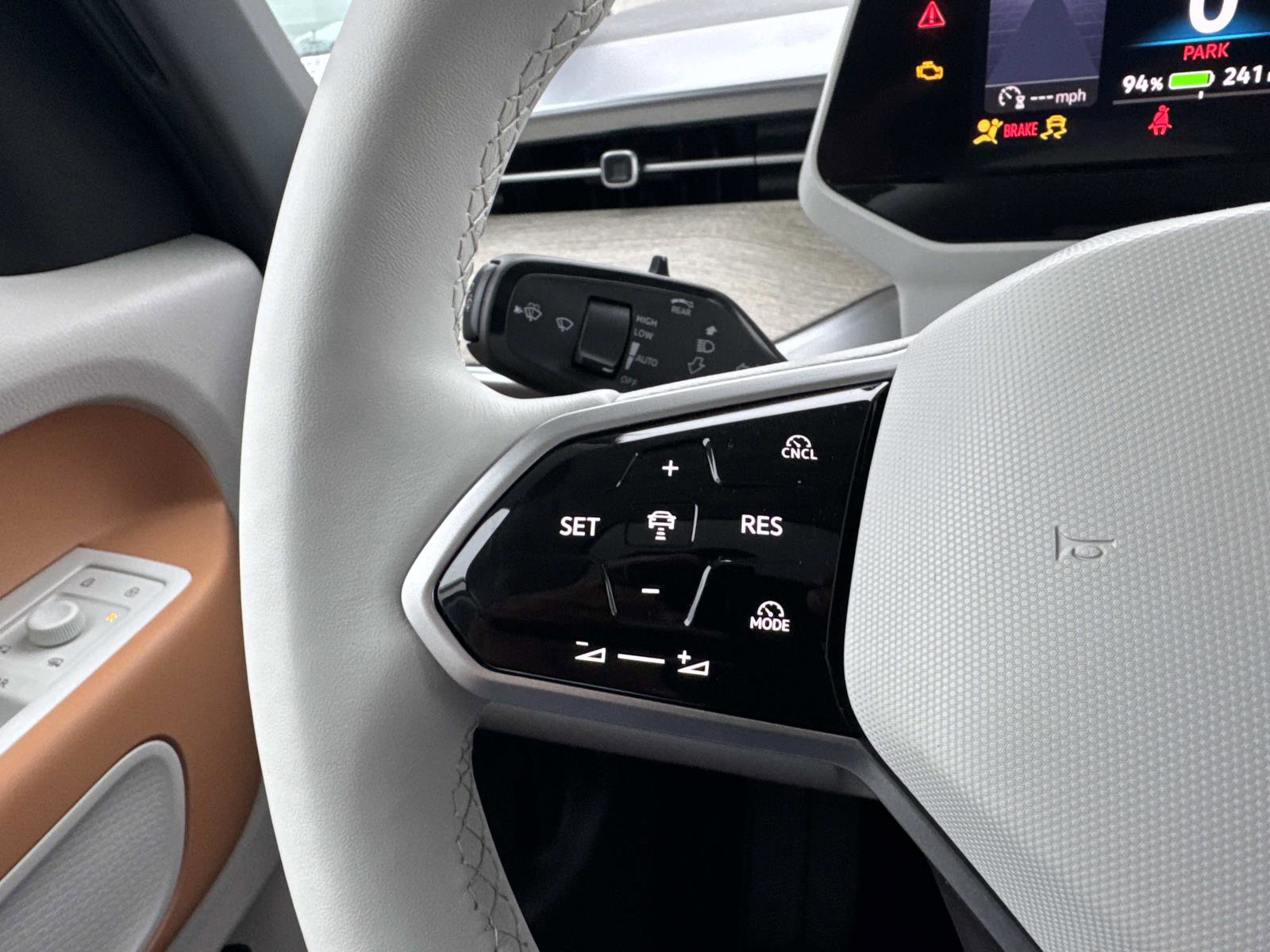 New 2025 Volkswagen ID. Buzz Pro S Plus image 16