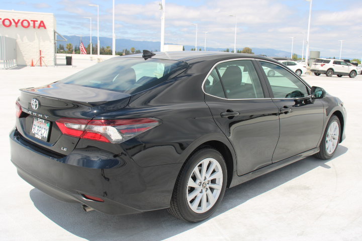 Certified 2024 Toyota Camry LE FWD image 3