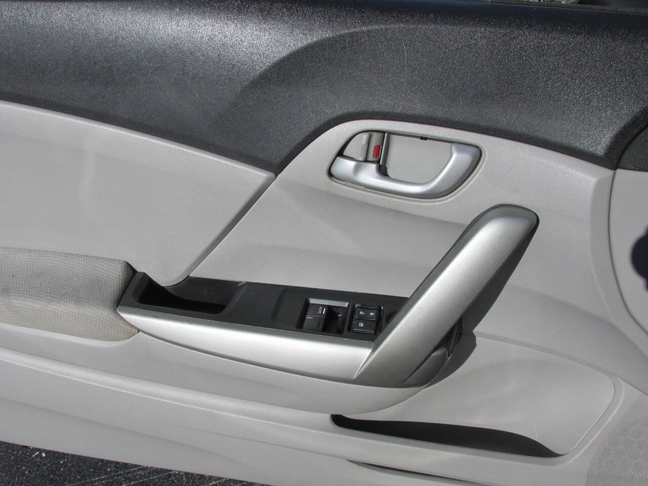 Used 2012 Honda Civic LX image 23