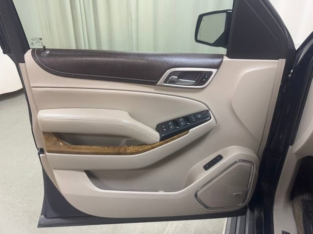 Used 2017 GMC Yukon Denali AWD/4WD image 12