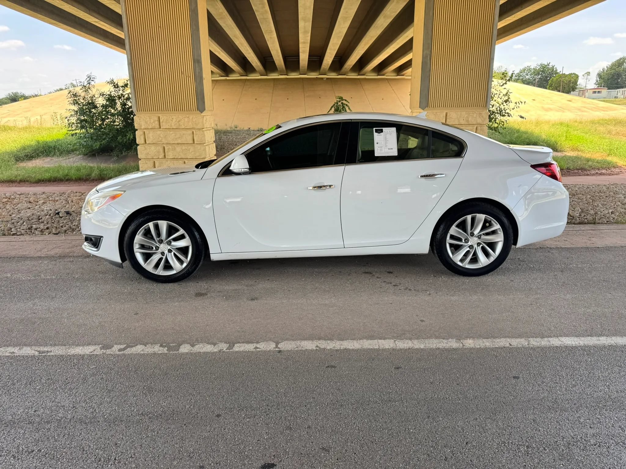 Used 2014 Buick Regal Premium FWD image 6