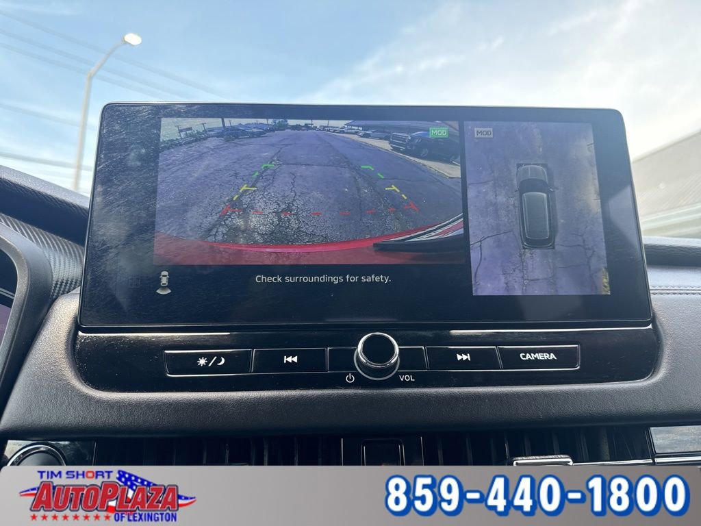Used 2025 Mitsubishi Outlander AWD image 33