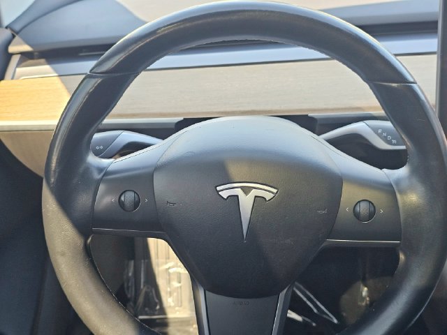 Used 2018 Tesla Model 3 Long Range RWD image 33