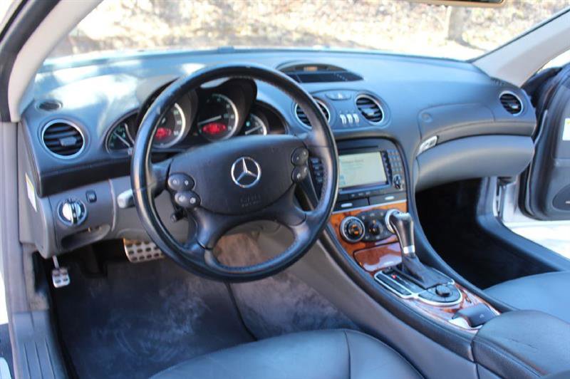 Used 2005 Mercedes-Benz SL 500 image 15