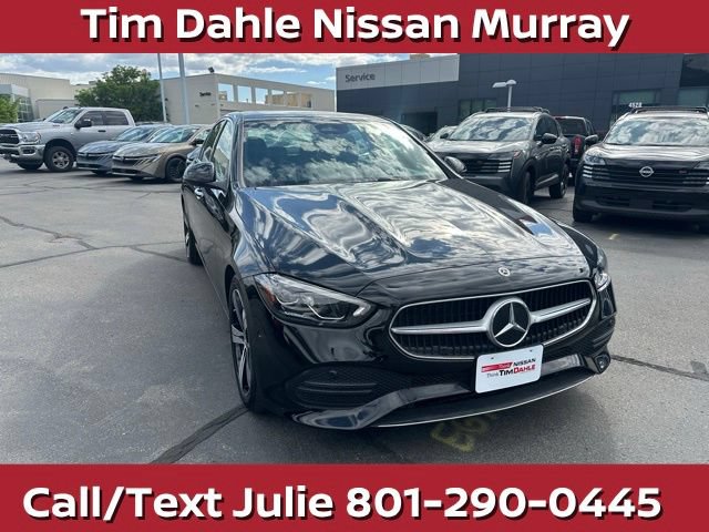 Used 2025 Mercedes-Benz C 300 4MATIC Sedan image 3