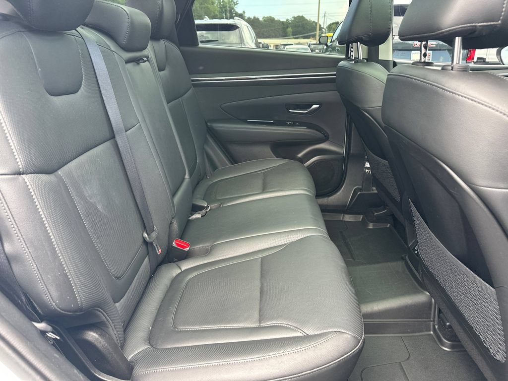 Used 2022 Hyundai Tucson Limited w/ Cargo Package FWD image 16