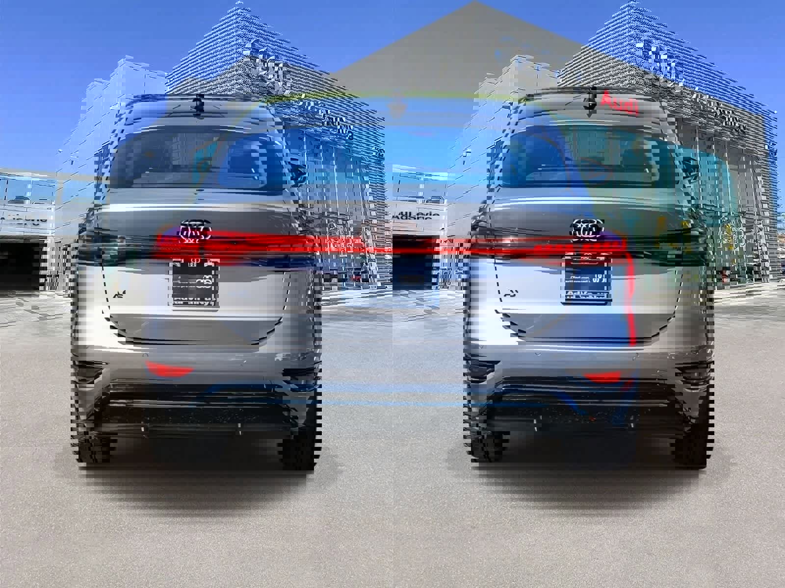 Certified 2025 Audi A6 e-tron Premium w/ Convenience Package image 3