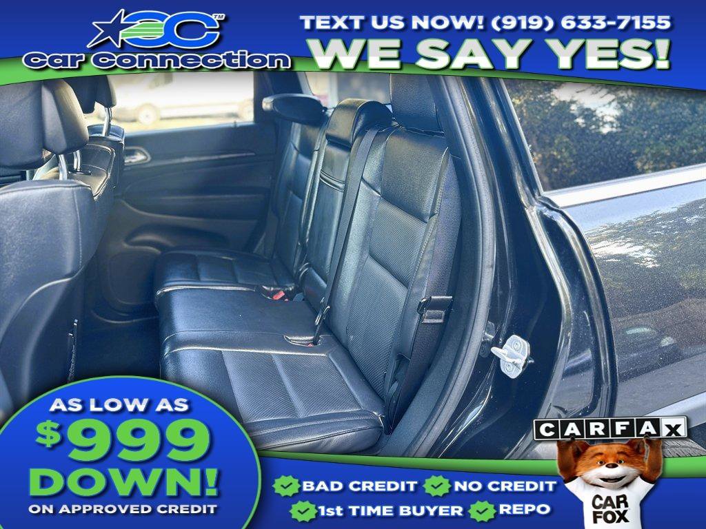 Used 2012 Jeep Grand Cherokee Laredo w/ Laredo E Group image 12