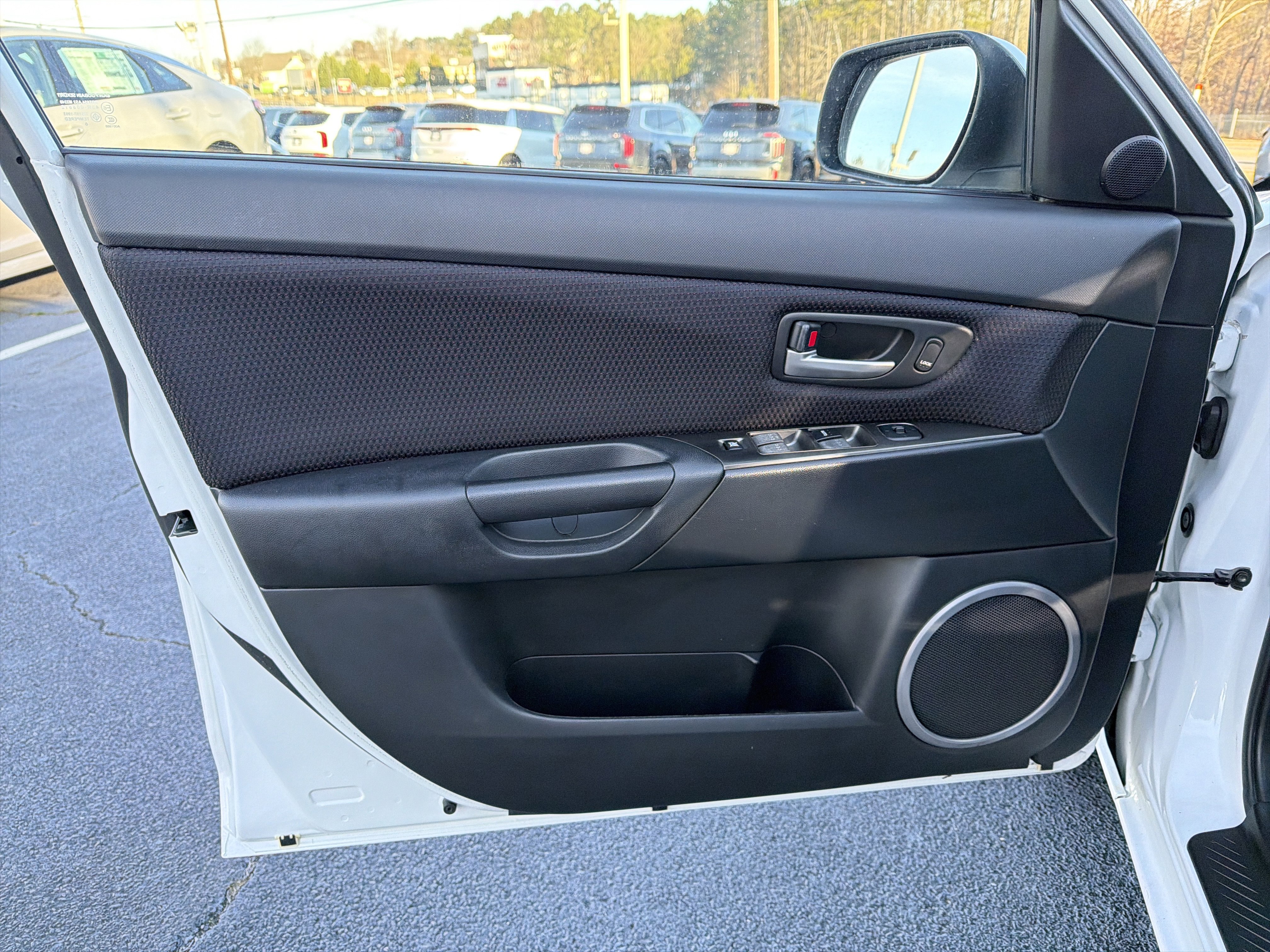 Used 2007 MAZDA MAZDA3 s Sport image 9