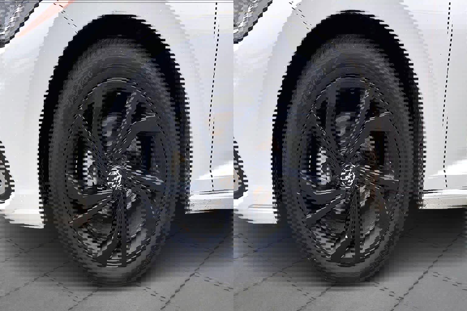 Used 2025 Volkswagen Jetta SE image 10