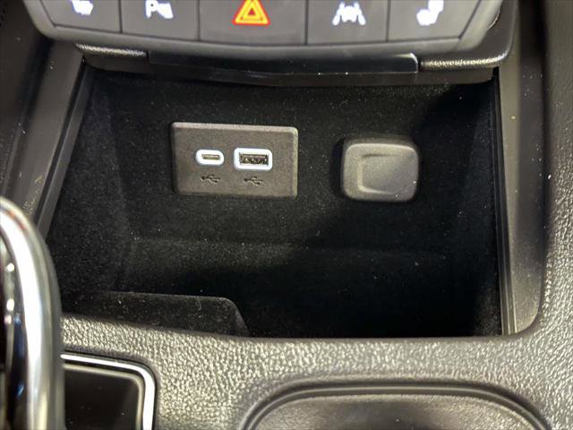 Used 2023 Cadillac XT4 Luxury w/ Cold Weather Package image 35