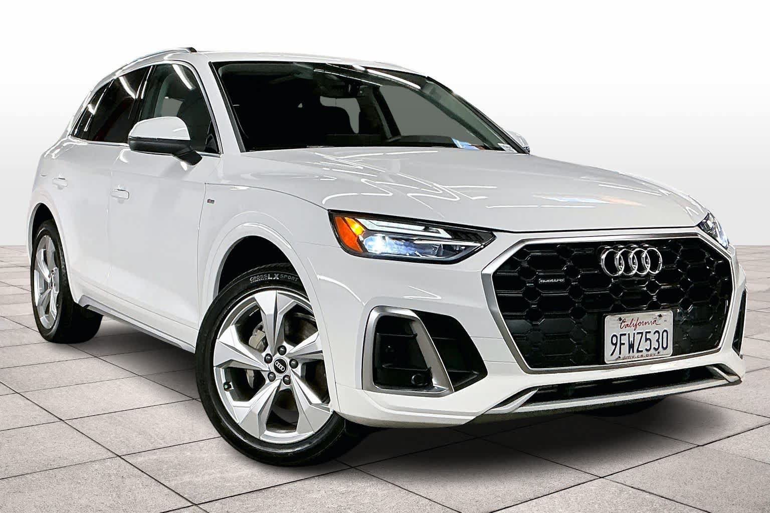 Certified 2023 Audi Q5 2.0T Premium Plus w/ Premium Plus Package AWD/4WD image 2