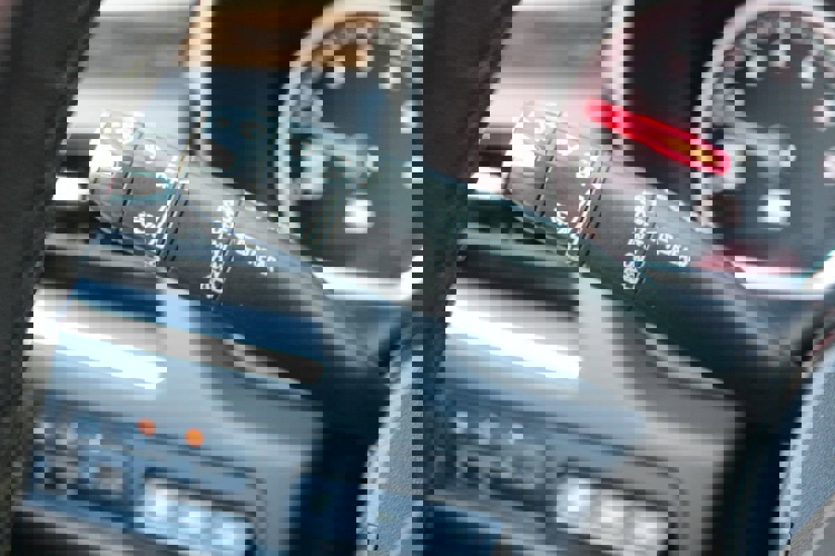 Used 2021 Chevrolet Tahoe Premier w/ Premium Package image 38