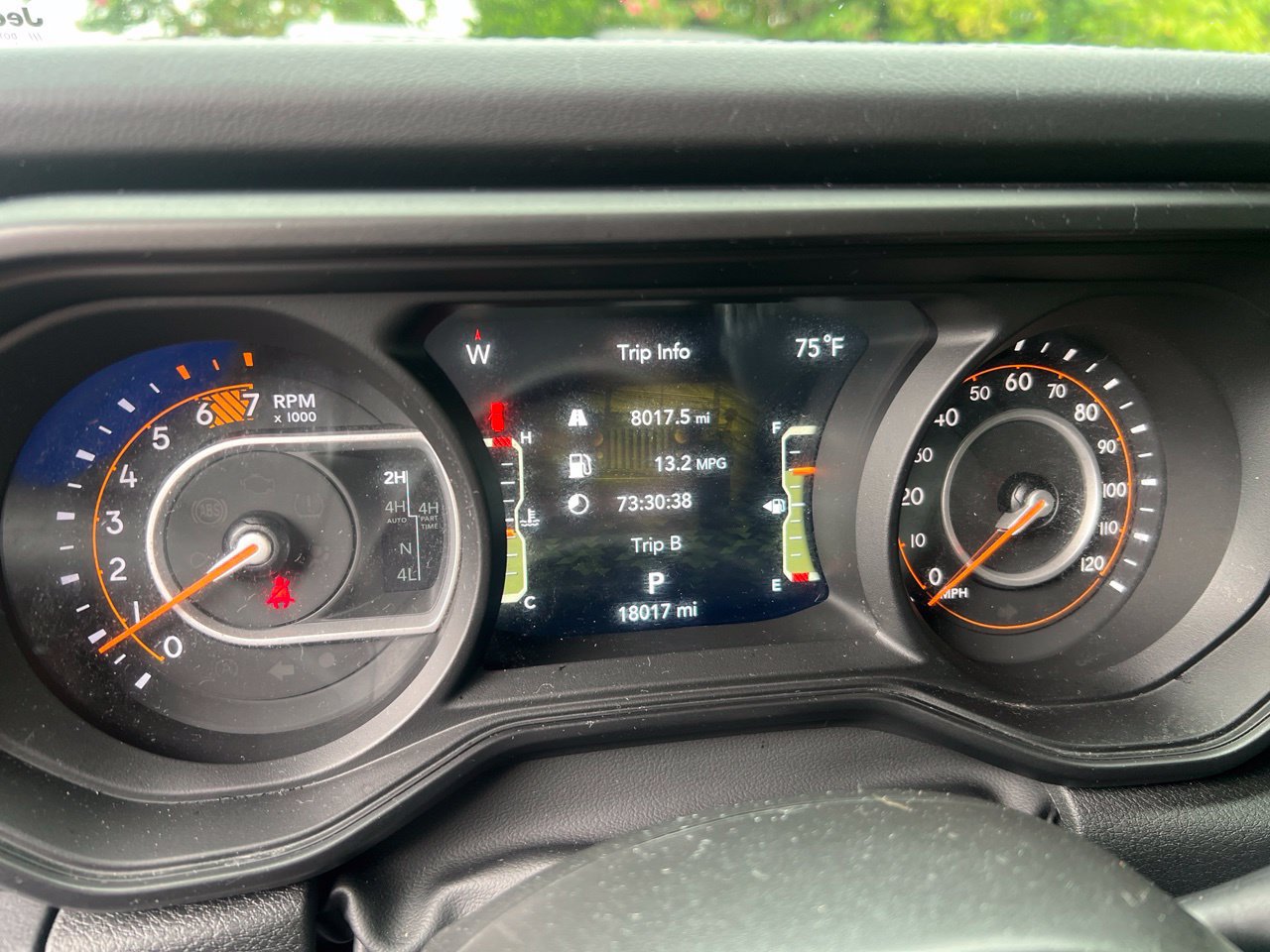 Used 2026 Jeep Wrangler Unlimited Rubicon AWD/4WD image 12