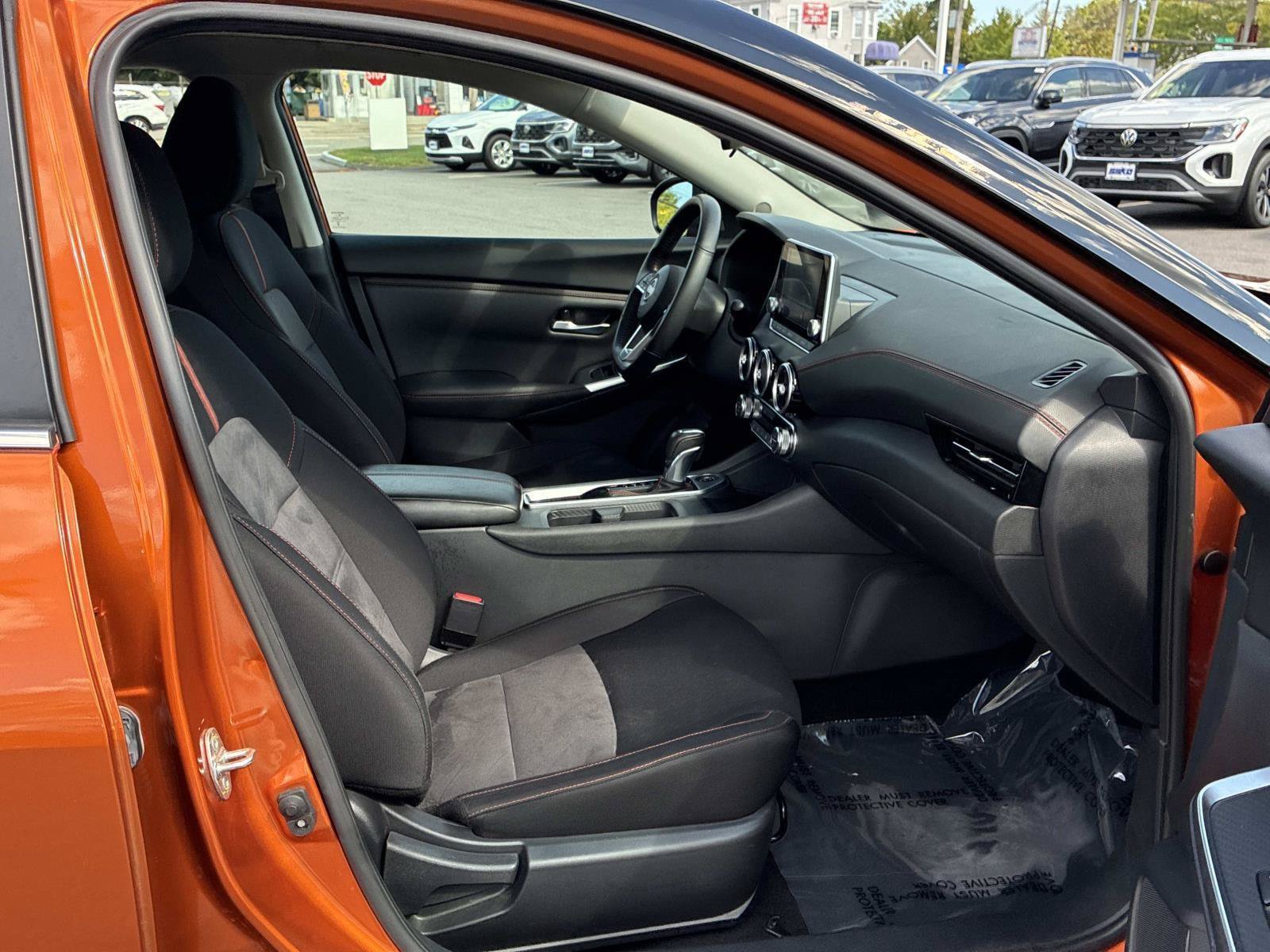 Used 2024 Nissan Sentra SR FWD image 10